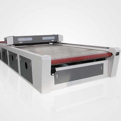Máy cắt khắc Laser 130W 1600x6000mm Vật liệu cuộn tự động nạp liệu